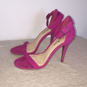 Fuchsia heels